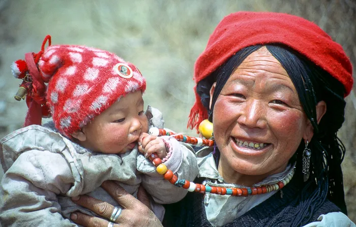 Tibetan Mother and Child, Sichuan