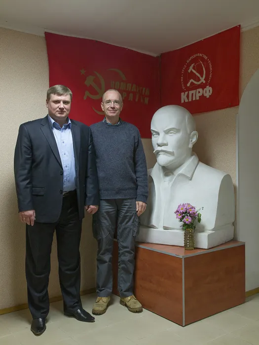 Rory MacLean (on the right) and Oleg Horjan who is the last Communist Deputy in (almost) the last Supreme Soviet. He believes that all the former Soviet republics will soon reunite in an economic union. Local businessmen consider him and his views to be ‘dust’